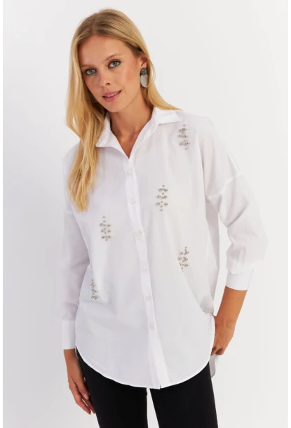 Kadın Beyaz Zımbalı Gömlek MASF1