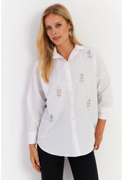 Kadın Beyaz Zımbalı Gömlek MASF1