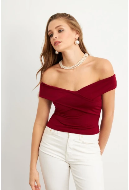 Kadın Bordo Madonna Yaka Crop Bluz VA101