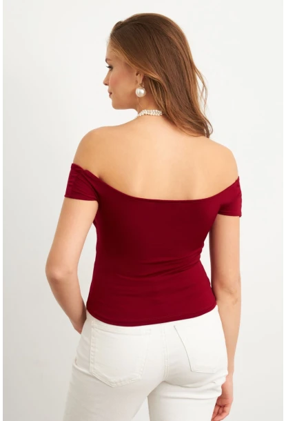 Kadın Bordo Madonna Yaka Crop Bluz VA101