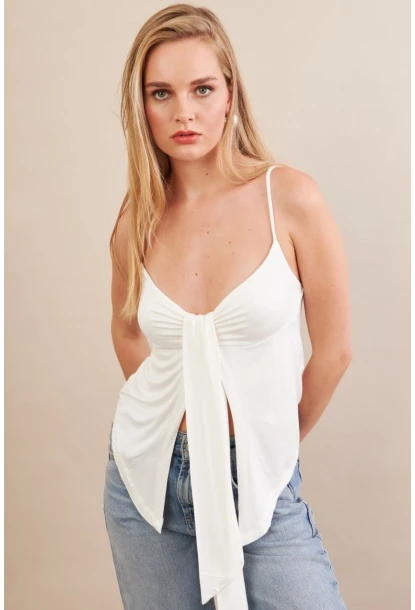 Kadın Ekru Büzgülü Asimetrik Bluz ZH172