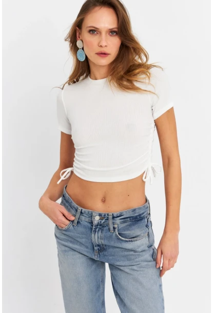 Kadın Ekru Büzgülü Crop Bluz ANT103