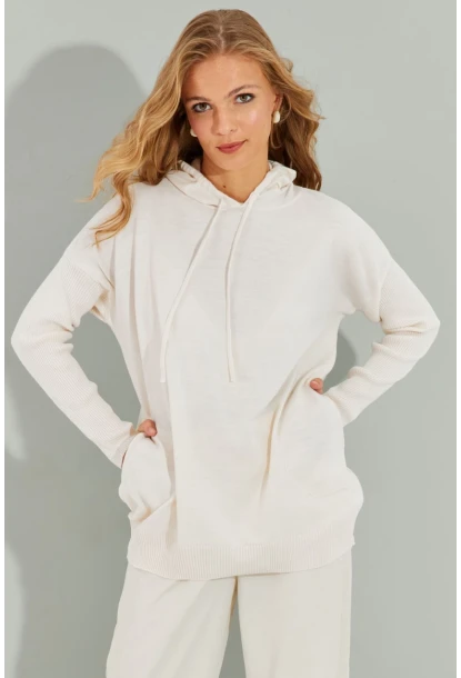 Kadın Ekru Kapüşonlu Cepli Triko Kazak YZ520