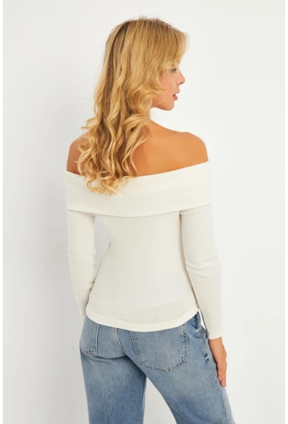 Kadın Ekru Madonna Yaka Bluz CG377