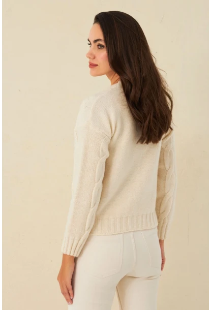 Kadın Ekru Saç Örgülü Hırka YV295