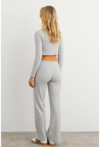 Kadın Gri Crop Üstlü İkili Pantolon Takım XL10052