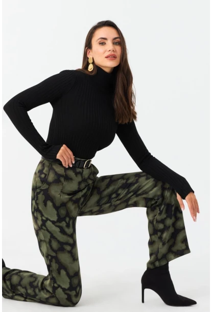 Kadın Haki Batik Desenli Saten Pantolon CAR1069