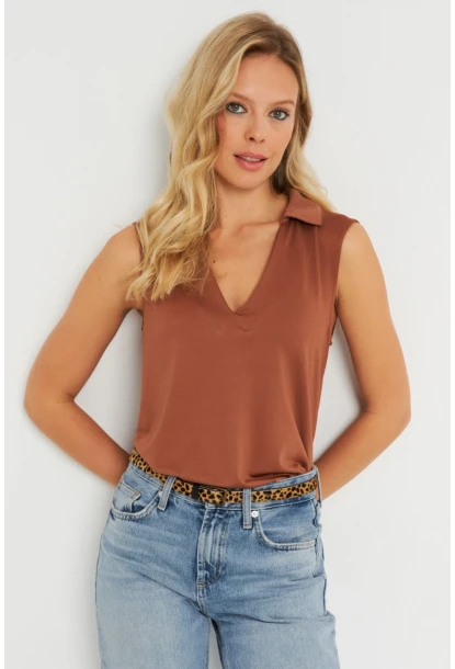 Kadın Polo Yaka Bluz Badem AYD276