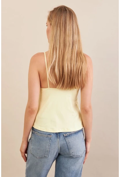 Kadın Sarı Büzgülü Asimetrik Bluz ZH172