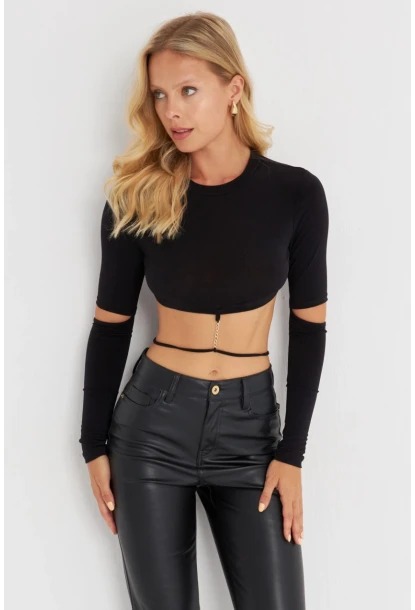 Kadın Siyah Aksesuarlı Crop Bluz B2947