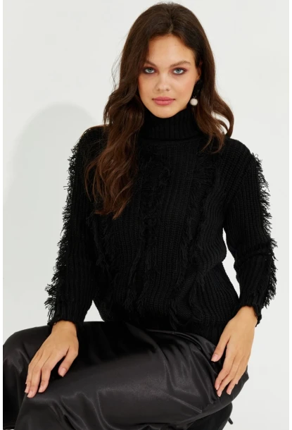 Kadın Siyah Balıkçı Yaka Püsküllü Triko Kazak KZ2471