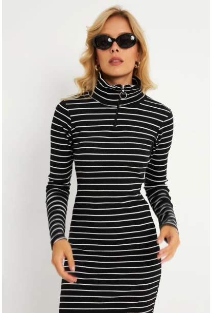 Kadın Siyah-Beyaz Çizgili Kaşkorse Midi Elbise YLE43
