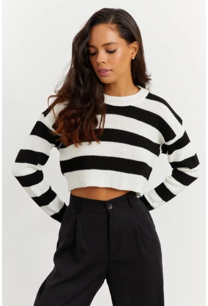 Kadın Siyah-Beyaz Çizgili Kısa Kazak SF1538