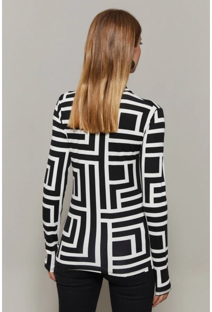 Kadın Siyah-Beyaz Yarım Balıkçı Desenli Bluz LPP1133-1