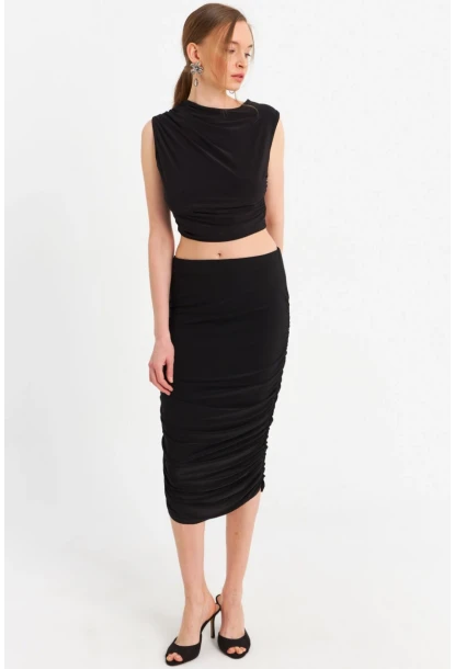 Kadın Siyah Büzgülü Crop Etek Takım ELT181