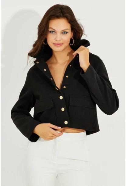 Kadın Siyah Cepli Kısa Kaşe Ceket TW50048