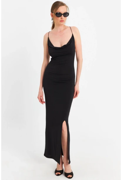 Kadın Siyah Degaje Yaka Askılı Maxi Elbise DMR289