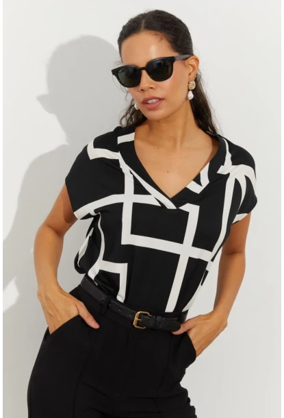 Kadın Siyah Desenli V Yaka Bluz LPP1217