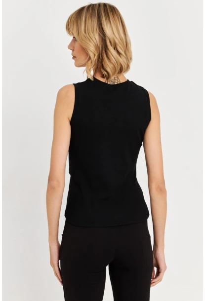 Kadın Siyah Düğme Aksesuarlı Büzgülü Bluz TF72