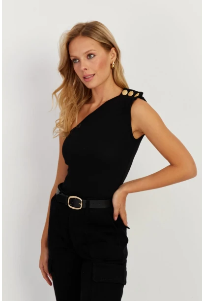 Kadın Siyah Düğme Detaylı Asimetrik Kaşkorse Bluz EY2711