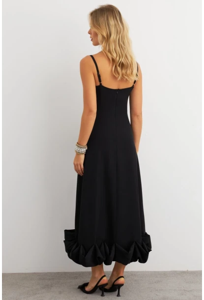 Kadın Siyah Eteği Fırfırlı Şık Maxi Elbise FRY2266