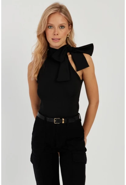 Kadın Siyah Fiyonklu Crop Bluz EY2726