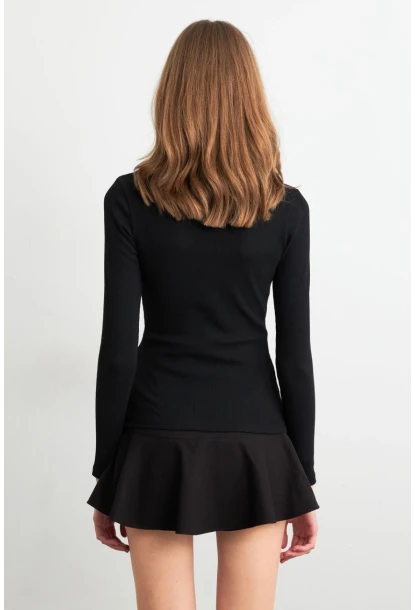 Kadın Siyah Kare Yaka Düğme Detaylı Bluz TF49