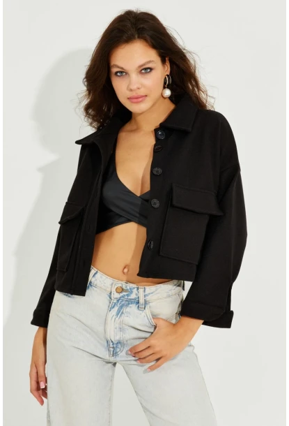 Kadın Siyah Kaşe Cepli Kısa Ceket PP2444