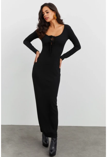 Kadın Siyah Kaşkorse Maxi Elbise EY1513
