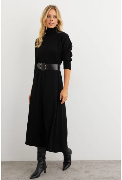 Kadın Siyah Kemerli Balıkçı Yaka Elbise MKSD992
