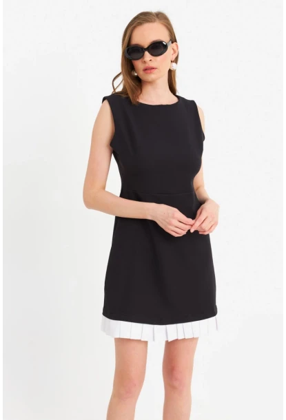 Kadın Siyah Kontrast Pileli Mini Elbise FRY100