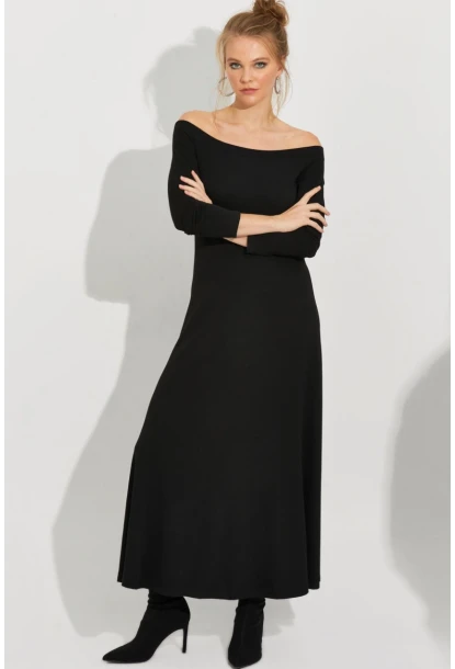 Kadın Siyah Madonna Yaka Midi Elbise BK272076