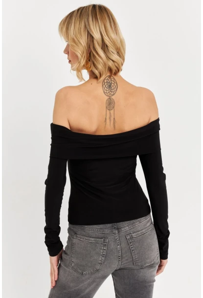 Kadın Siyah Madonna Yaka Yırtmaçlı Crop Bluz ELT4034