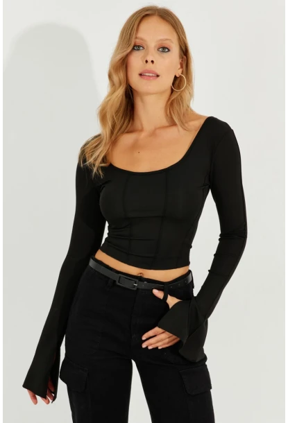 Kadın Siyah Ön Arka U Crop Bluz CG302
