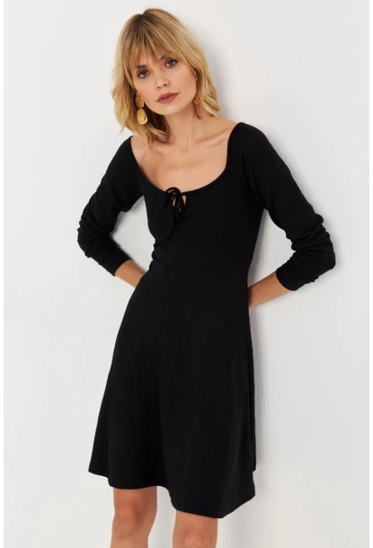 Kadın Siyah Önü Bağlamalı Mini Elbise TF59