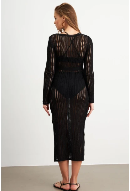 Kadın Siyah Önü Pencereli Ajurlu Plaj Elbisesi Kz545