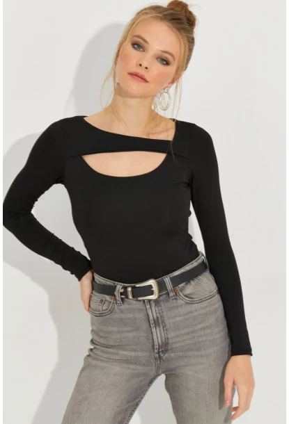 Kadın Siyah Pencereli Bluz CY438