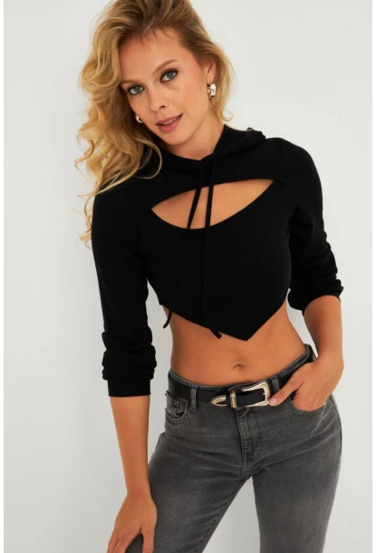 Kadın Siyah Pencereli Kapüşonlu Crop Bluz TF08