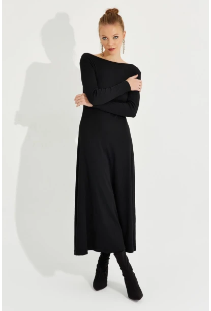 Kadın Siyah Sırt Detaylı Kaşkorse Midi Elbise EY2603