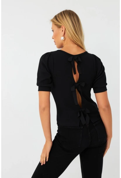 Kadın Siyah Sırtı Fiyonklu Kaşkorse Bluz EY2996