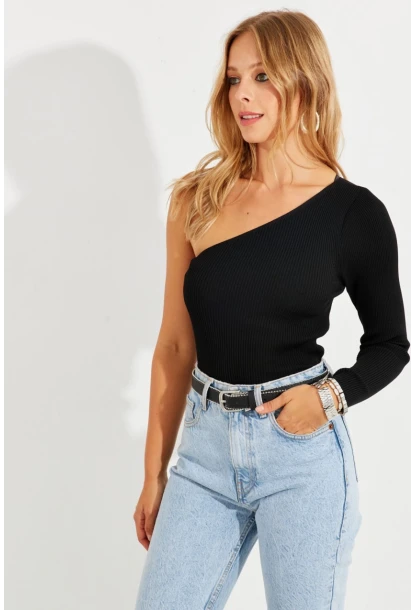 Kadın Siyah Tek Omuz Triko Bluz YV204