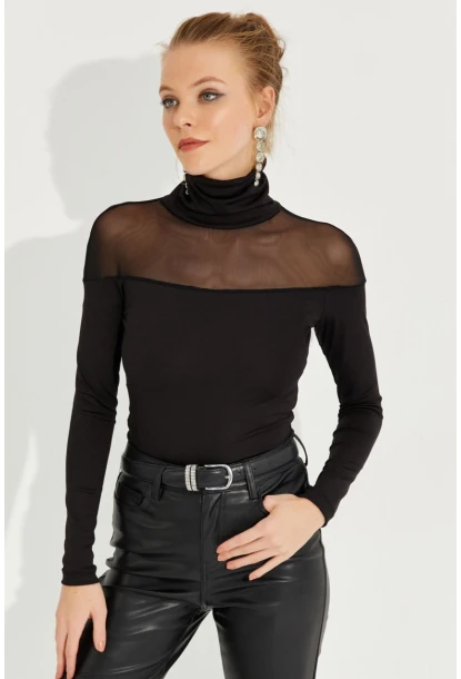 Kadın Siyah Tül Detaylı Balıkçı Bluz MEY2607