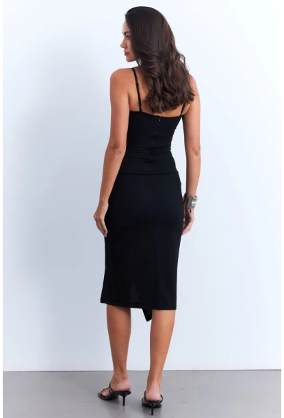 Kadın Siyah Yanı Yırtmaçlı Pedli Midi Elbise CY3022