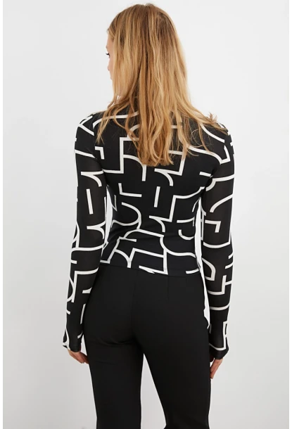 Kadın Siyah Yarım Balıkçı Desenli Bluz LPP1133