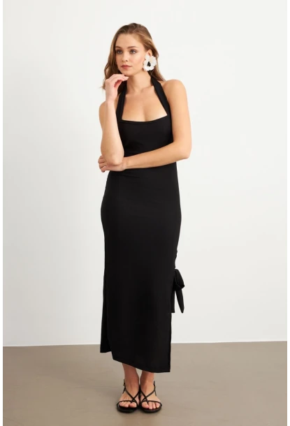 Kadın Siyah Yırtmaçlı Bürümcük Midi Elbise EY3098