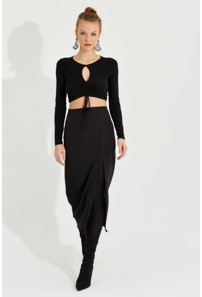 Kadın Siyah Yırtmaçlı Fermuarlı Midi Etek YEL221370