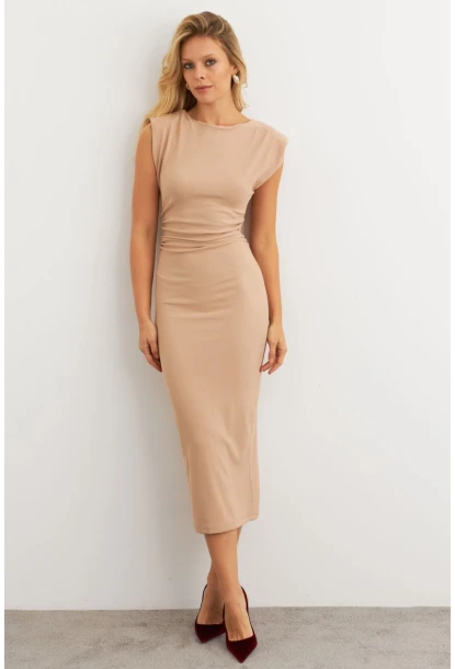 Kadın Vanilya Omuzları Vatkalı Drape Maxi Elbise KED4252