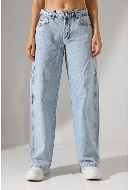 Açık Mavi Geniş Paça Jean Pantolon