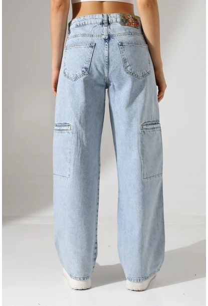 Açık Mavi Geniş Paça Jean Pantolon