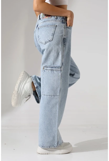 Açık Mavi Geniş Paça Jean Pantolon